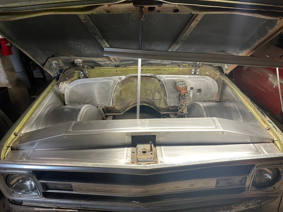 Selfmade Fab 67-72 c10 engine bay kit