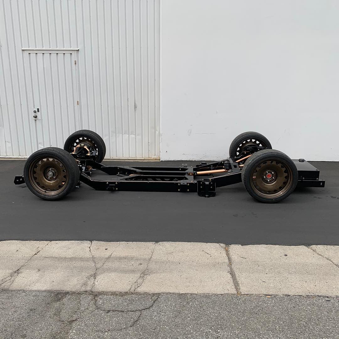 Chevrolet  GMC C-10 1960-1987 Extreme Air Ride Choppin Block Full Chassis