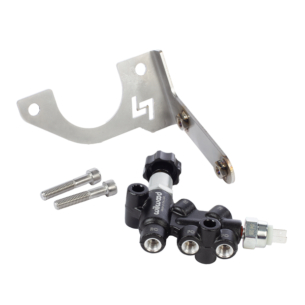 Detroit Speed Brake Booster & Master Cylinder Kit, 1967-72 C10
